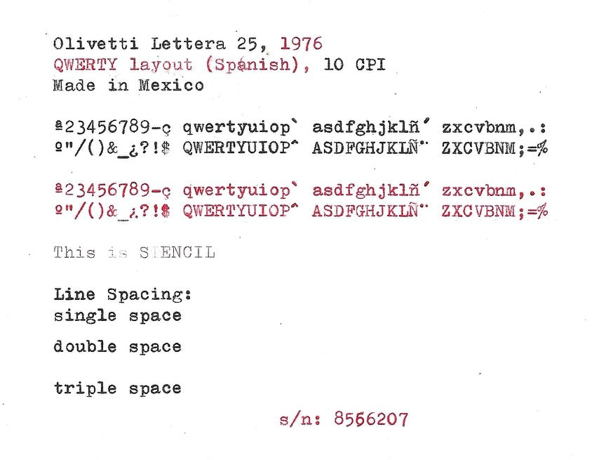 Olivetti Lettera 25 Typewriter with Qwerty Layout, 1976, Beige, Fully Functional