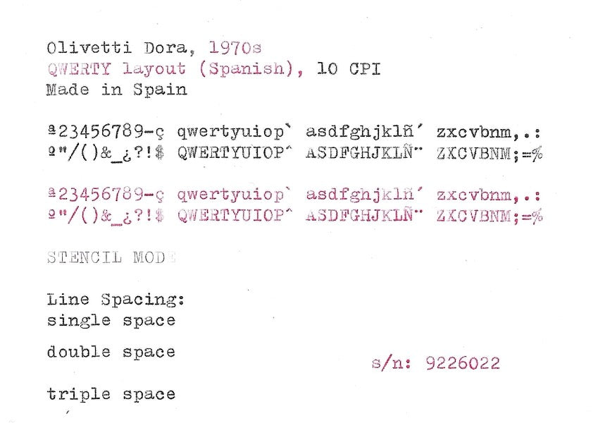 Olivetti Dora Typewriter with Qwerty Layout, 1970s, Fully Functional