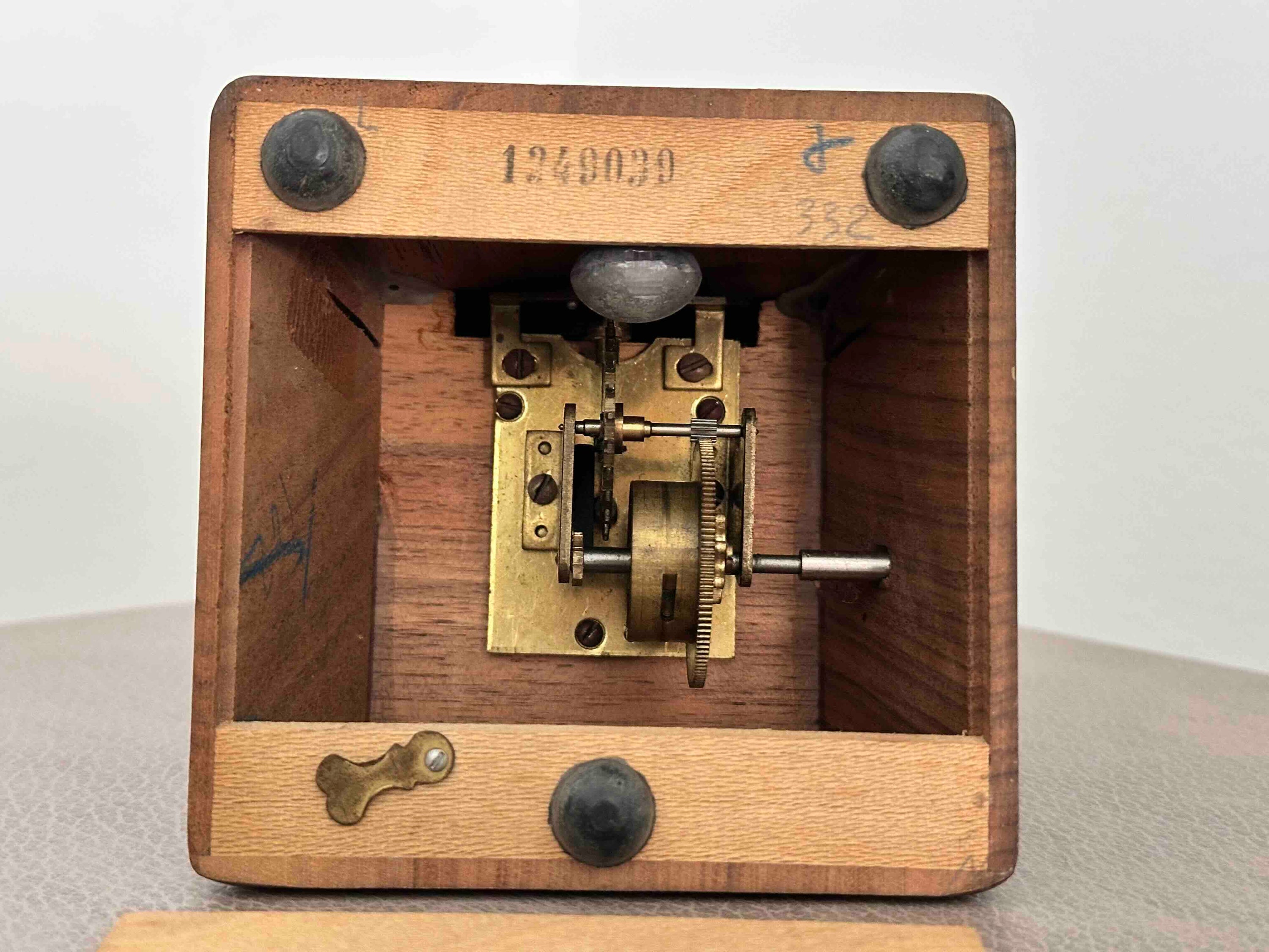 Vintage French Maëlzel Paquet Metronome, 1950s, Solid Wood Case, Mechanical Wind-Up, Fully Functional