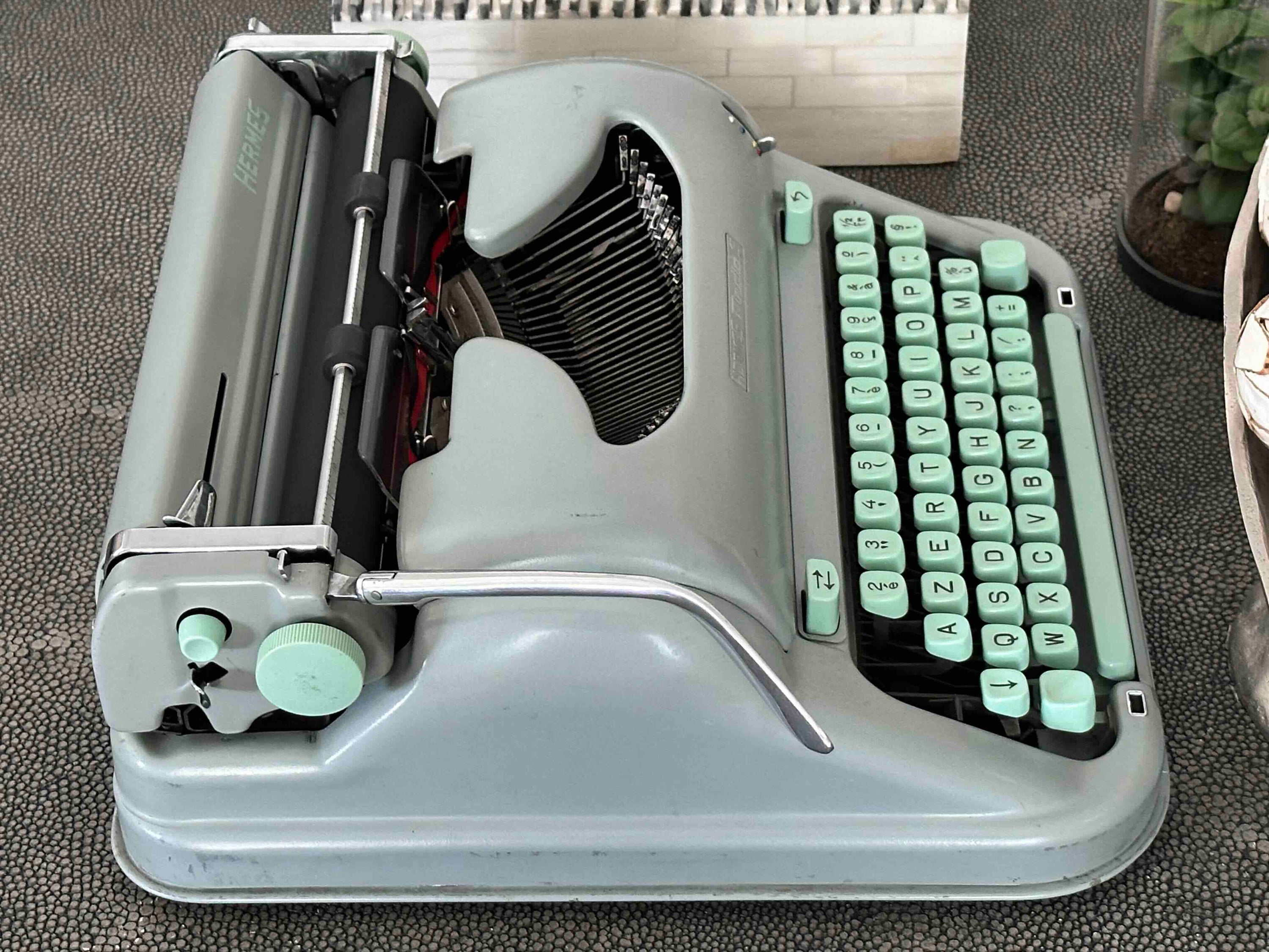 Hermes Media 3 Typewriter with New Platen, Azerty Layout, 1961, Made in Switzerland