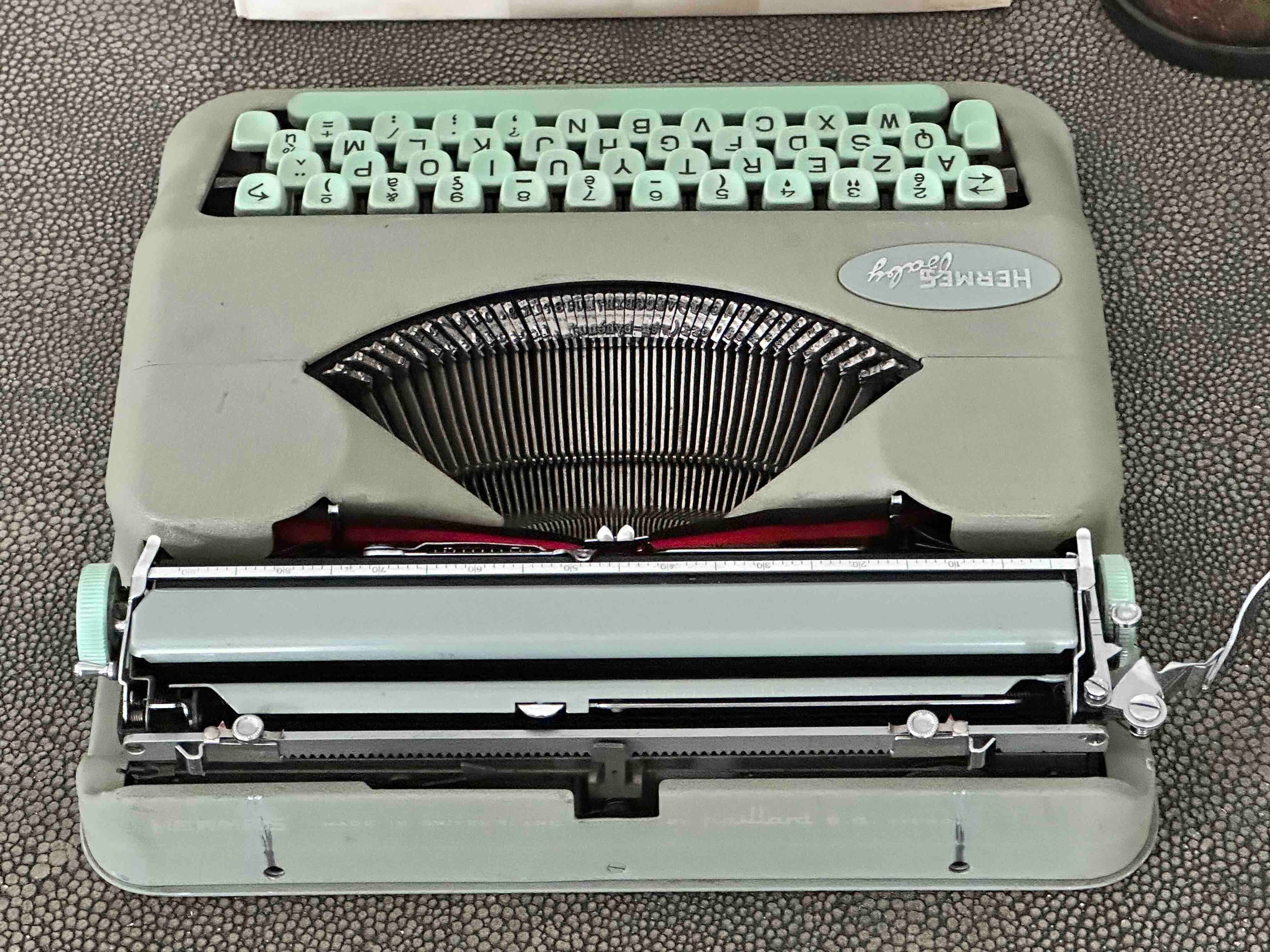 Hermes Baby Typewriter with Azerty Layout, 1956, Made in Switzerland, Fully Functional