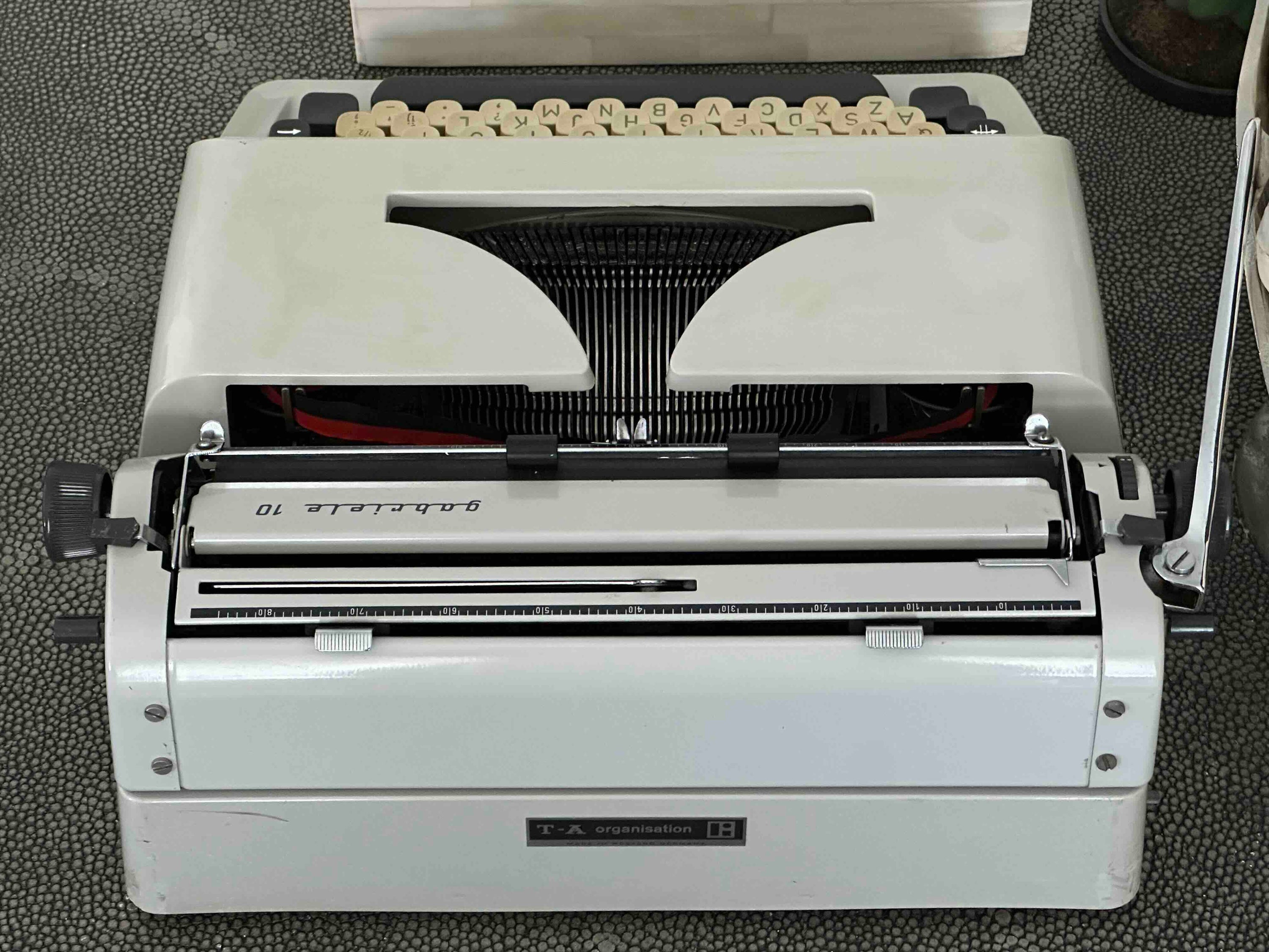 Adler Gabriele 10 Typewriter with Qwerty Layout, 1970s, Made in Western Germany