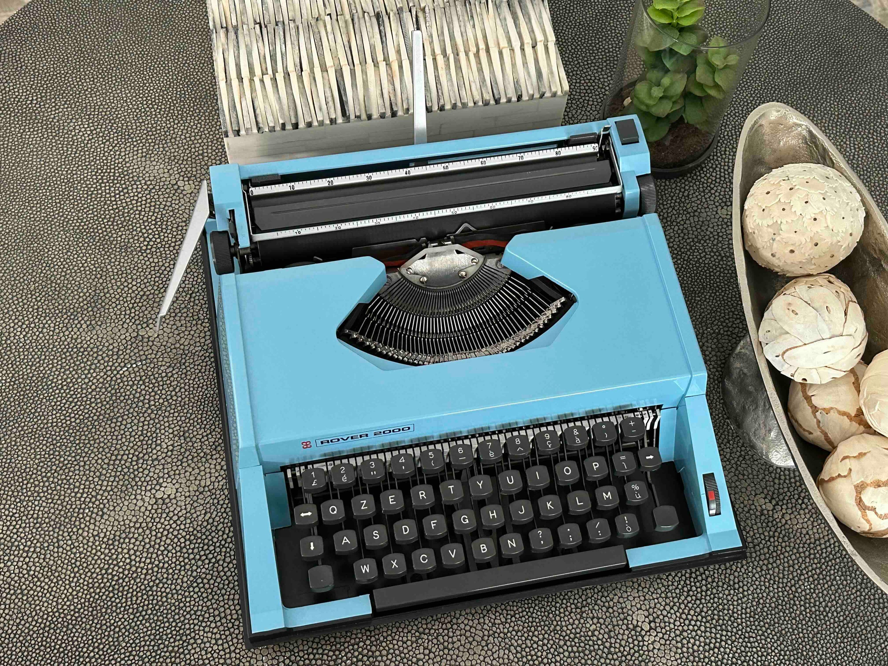 IMC Rover 2000 Typewriter with Qzerty Layout, 1980s, Fully Functional