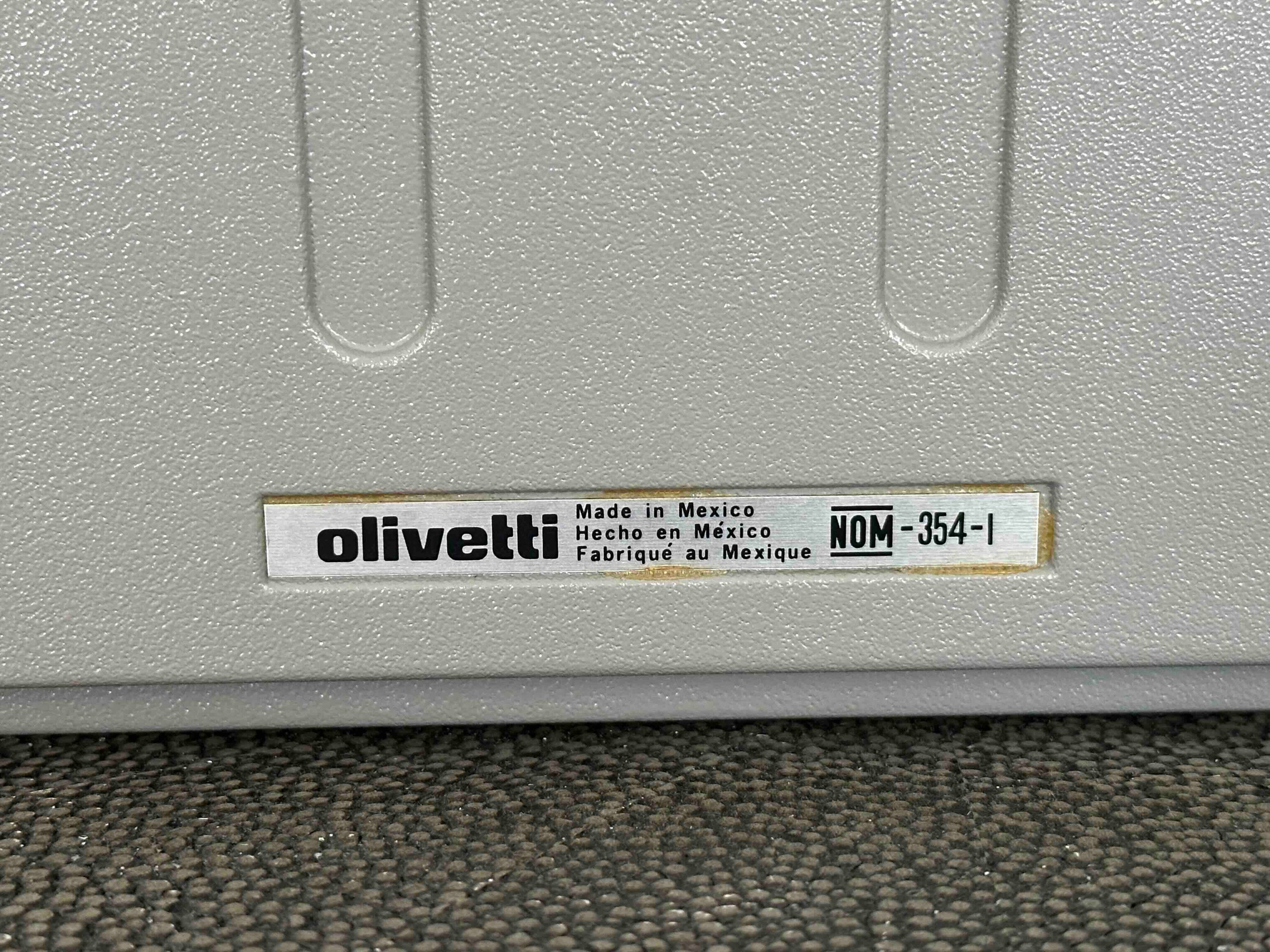 Olivetti Lettera 35L Typewriter with Qwerty Layout, 1980s, Fully Functional