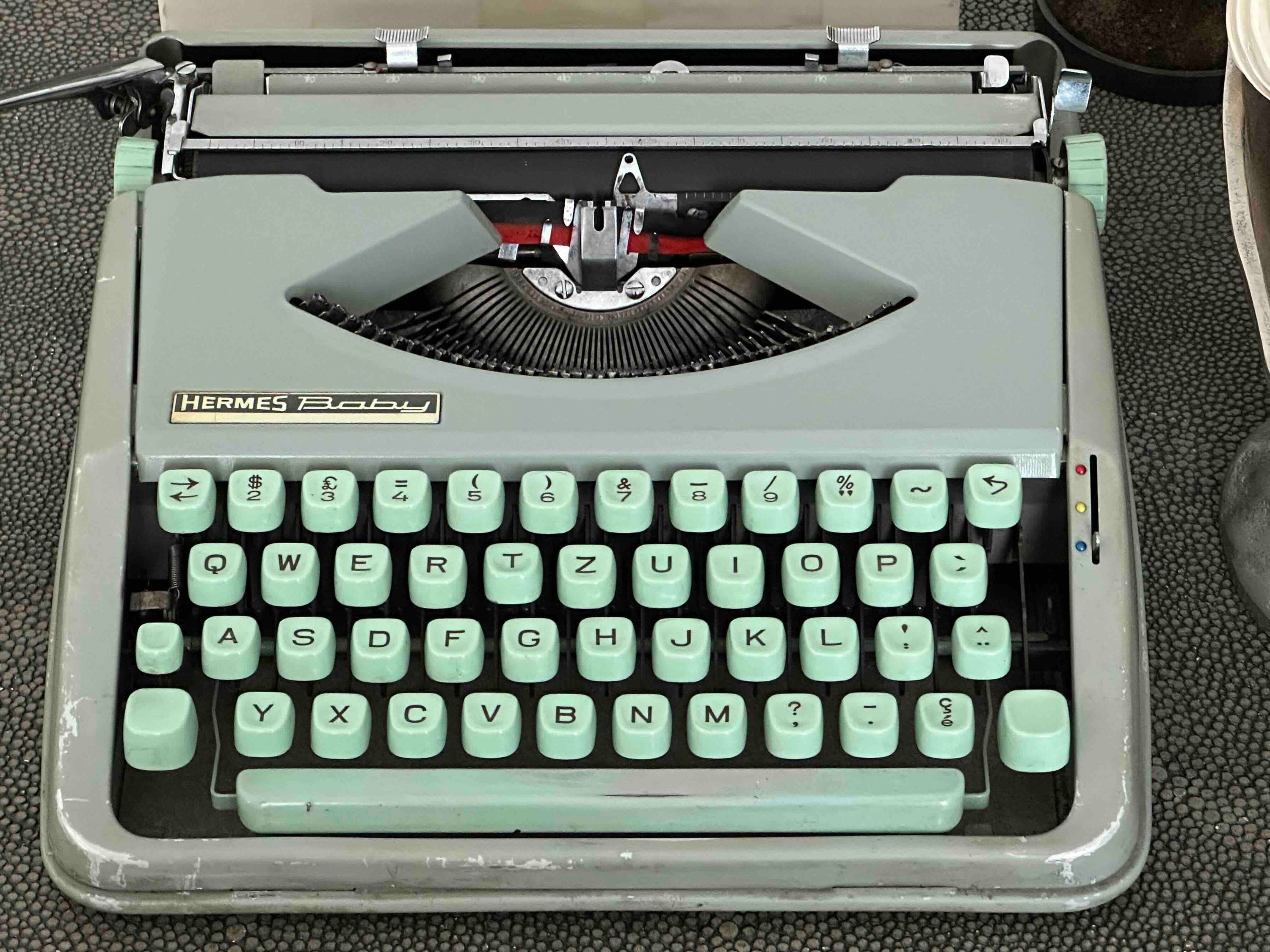 RARE Hermes Baby Typewriter with Multilingual QWERTZ Layout, 1966, Made in Switzerland, Fully Functional