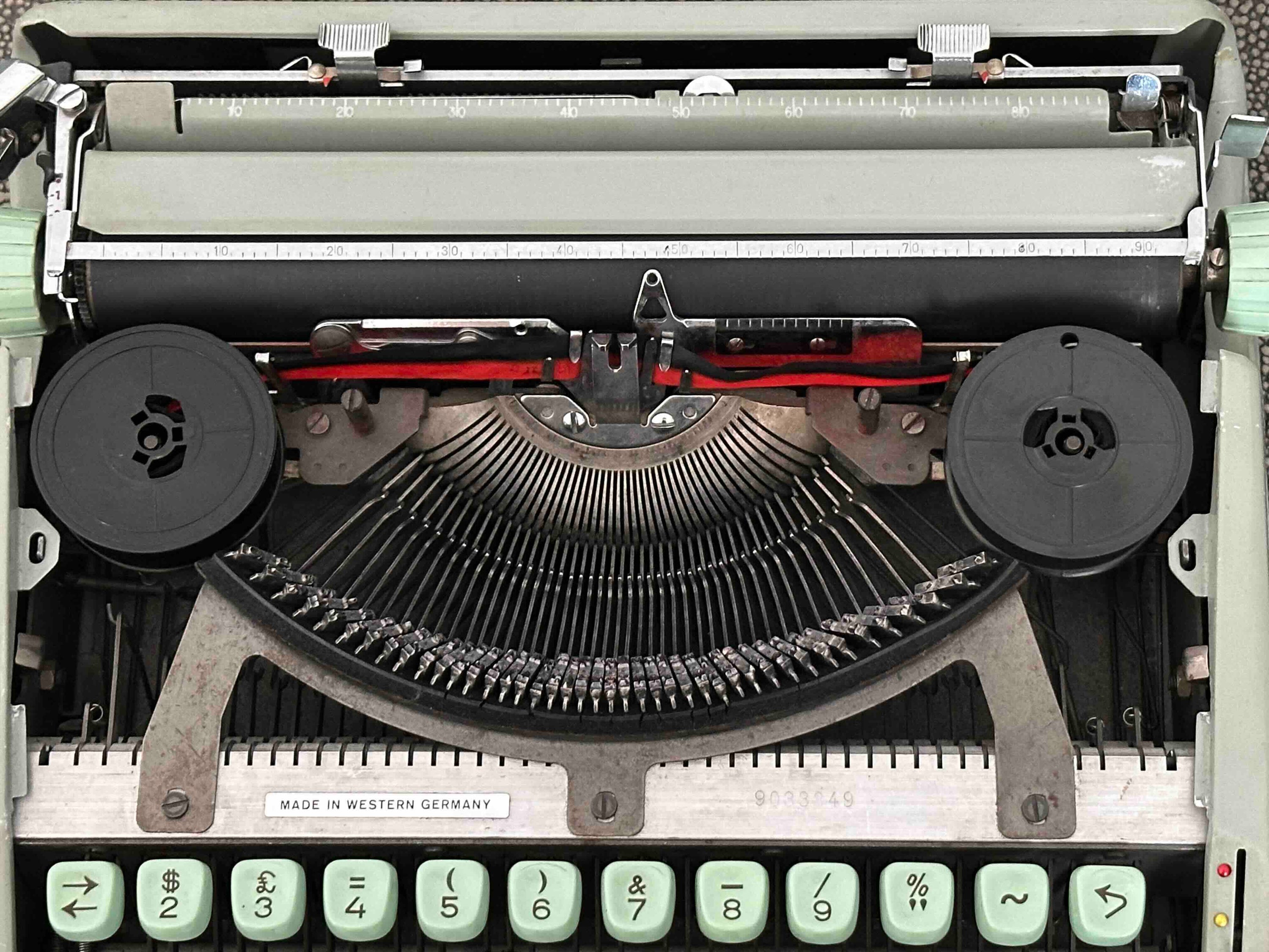 RARE Hermes Baby Typewriter with Multilingual QWERTZ Layout, 1966, Made in Switzerland, Fully Functional