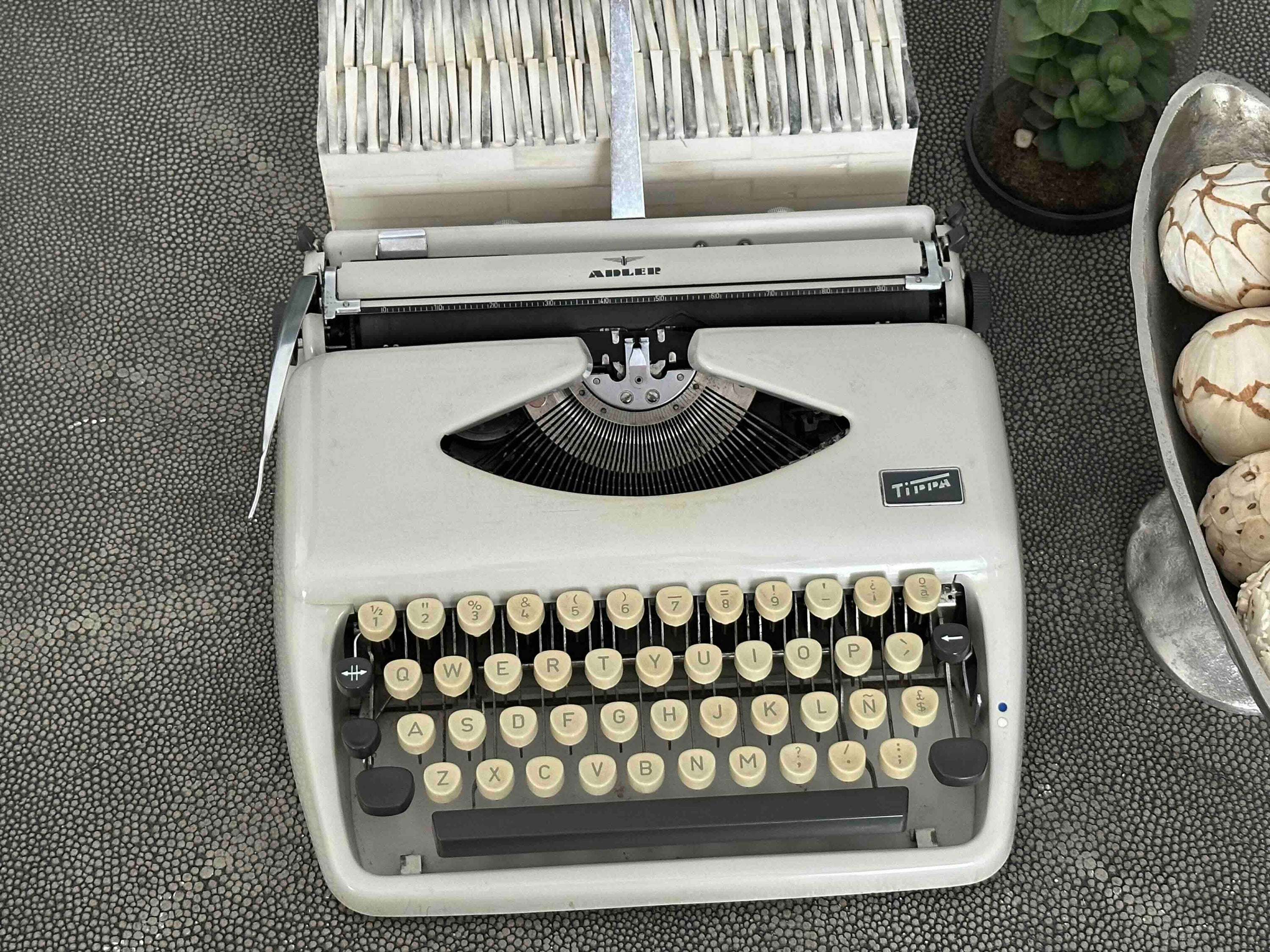 RARE Cursive Adler Tippa Typewriter with Qwerty Layout, 1969, Made in Western Germany, Fully Functional
