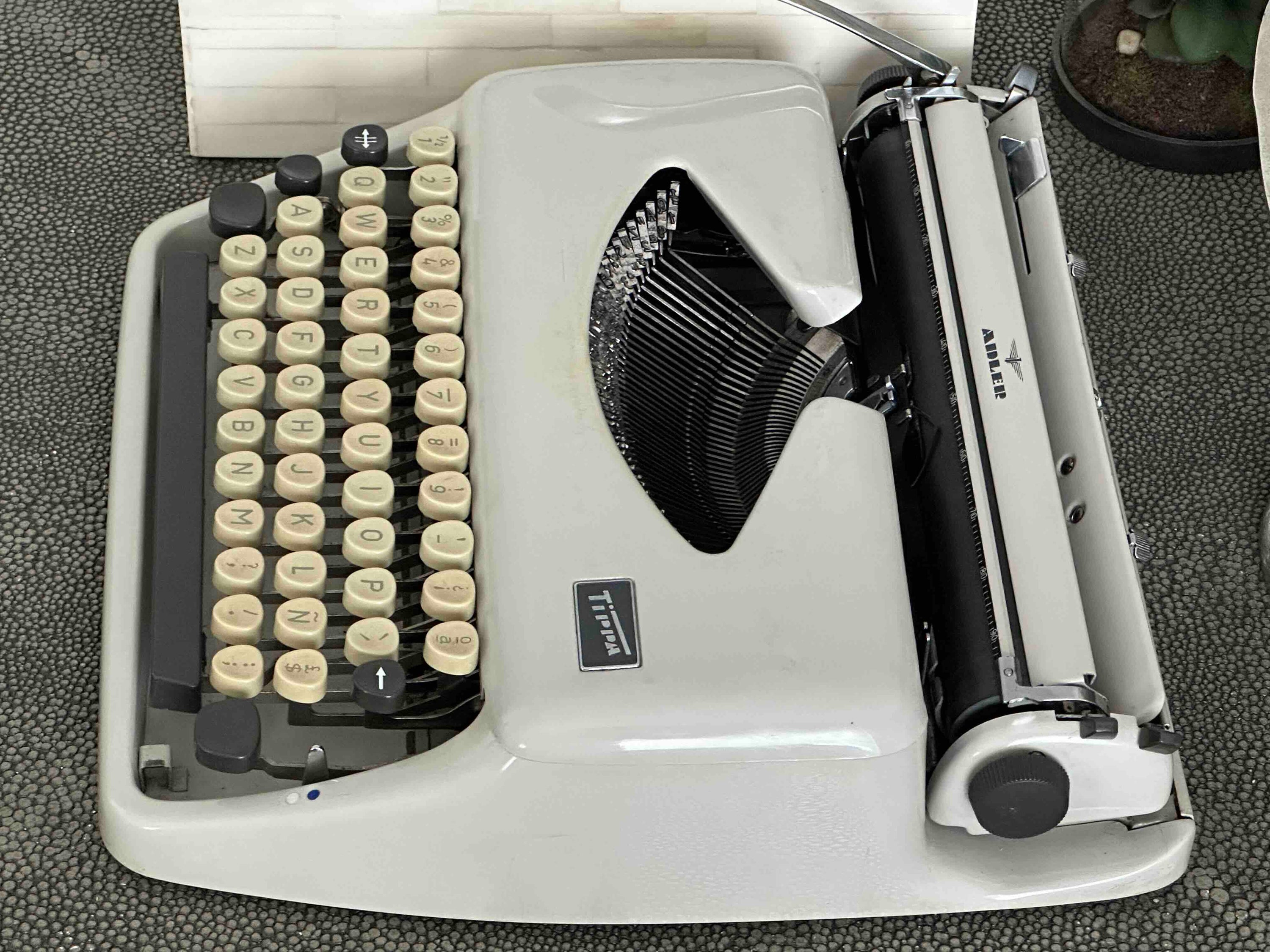 RARE Cursive Adler Tippa Typewriter with Qwerty Layout, 1969, Made in Western Germany, Fully Functional