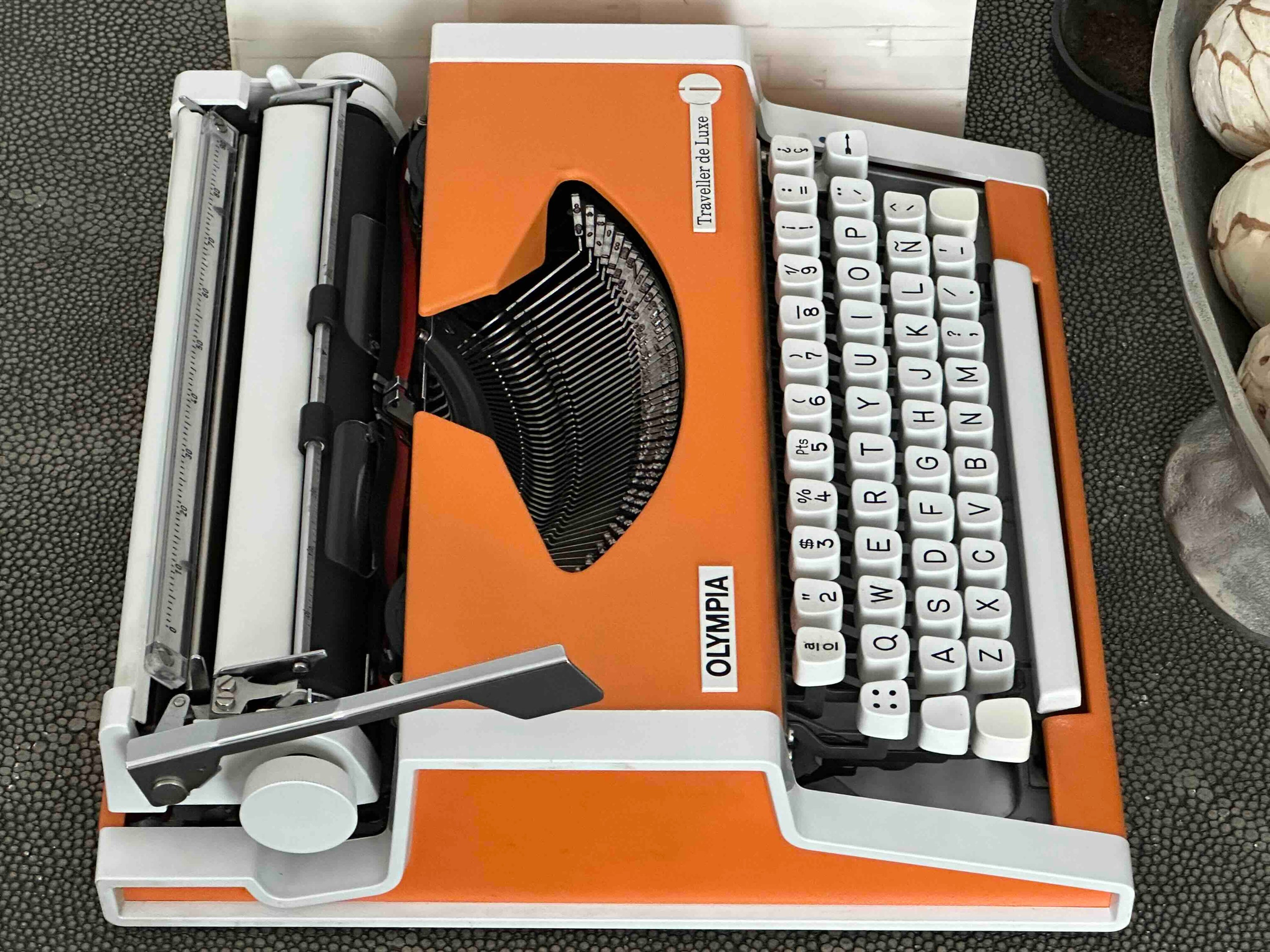 Olympia Traveller de Luxe Typewriter with Qwerty Layout, 1977, Orange, Fully Functional