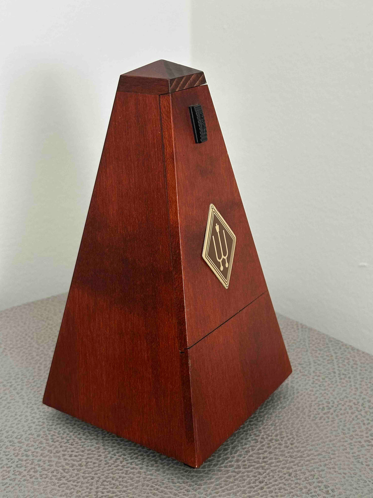 Vintage German Wittner Metronome, 1980s, Solid Wood Case, Mechanical Wind-Up, Fully Functional