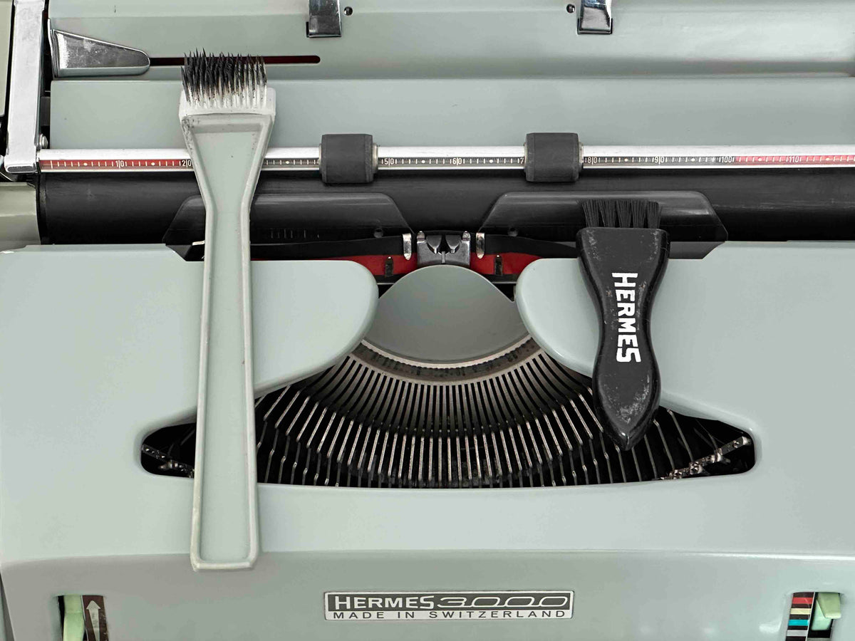 Hermes 3000 Typewriter with Qwerty Layout, 1968, Made in Switzerland, Fully Functional