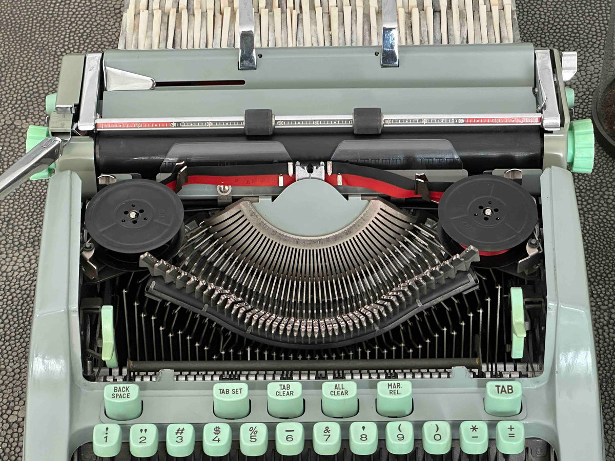 Hermes 3000 Typewriter with Qwerty Layout, 1968, Made in Switzerland, Fully Functional