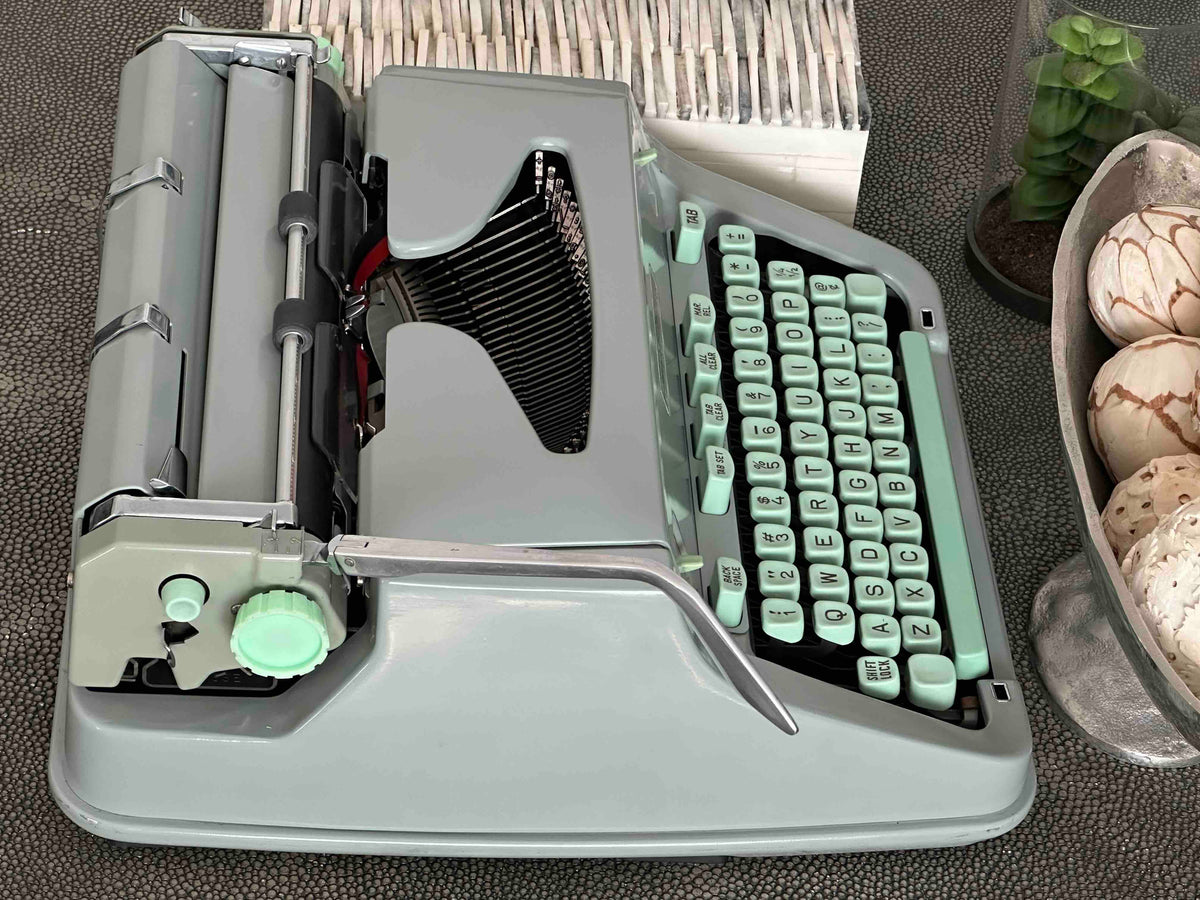 Hermes 3000 Typewriter with Qwerty Layout, 1968, Made in Switzerland, Fully Functional