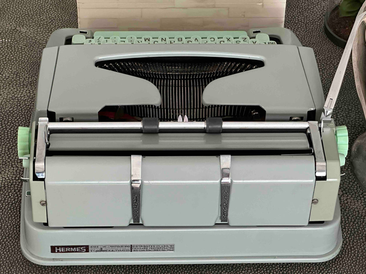 Hermes 3000 Typewriter with Qwerty Layout, 1968, Made in Switzerland, Fully Functional
