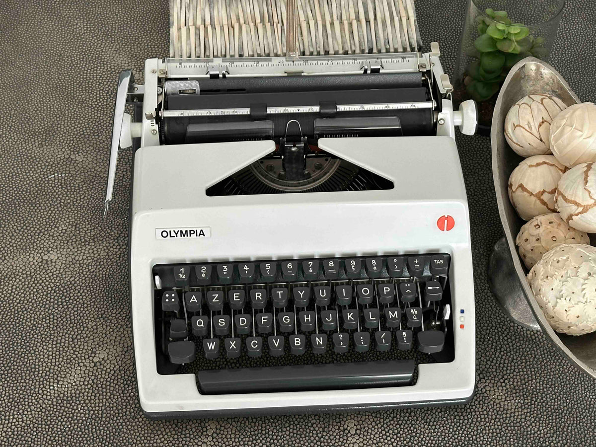 Olympia SM8 Typewriter with Azerty Layout, 1972, Made in Western Germany, Fully Working