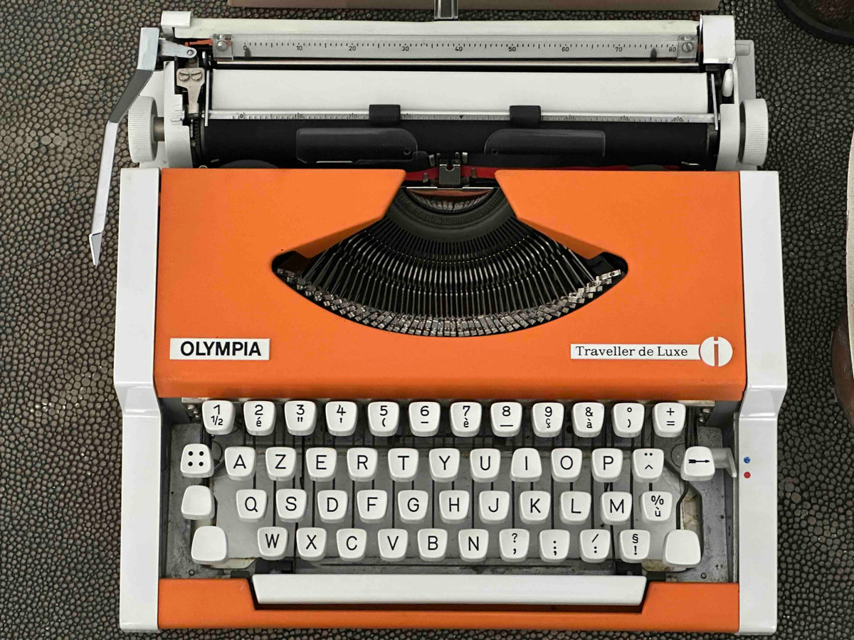 Orange Olympia Traveller de Luxe Typewriter with Azerty Layout, 1977, Fully Working Typewriter
