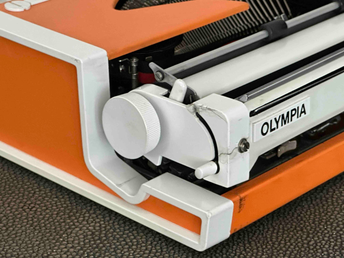 Orange Olympia Traveller de Luxe Typewriter with Azerty Layout, 1977, Fully Working Typewriter