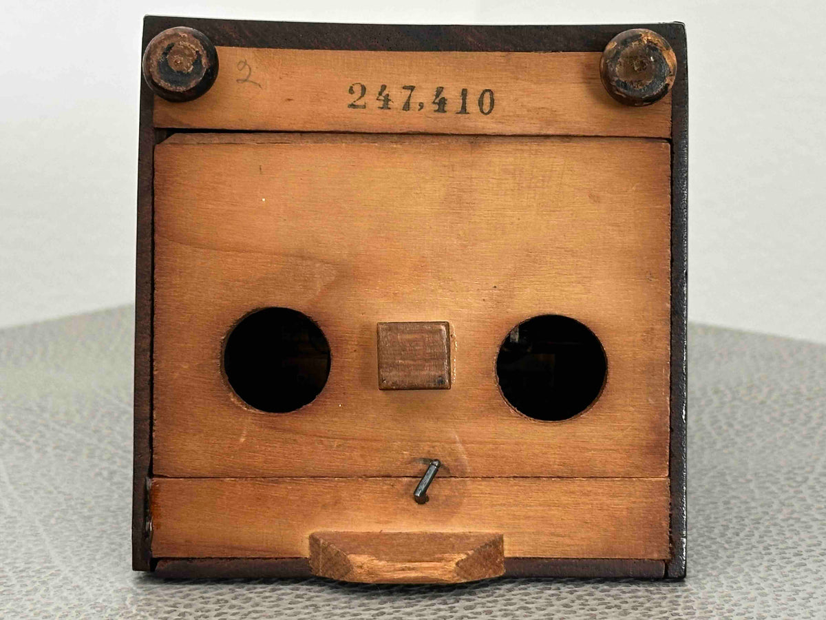Antique French Maëlzel Metronome by Château Père & Fils (Paris), Circa 1880s–1890s, Mechanical Wind-Up with Bell, Fully Functional