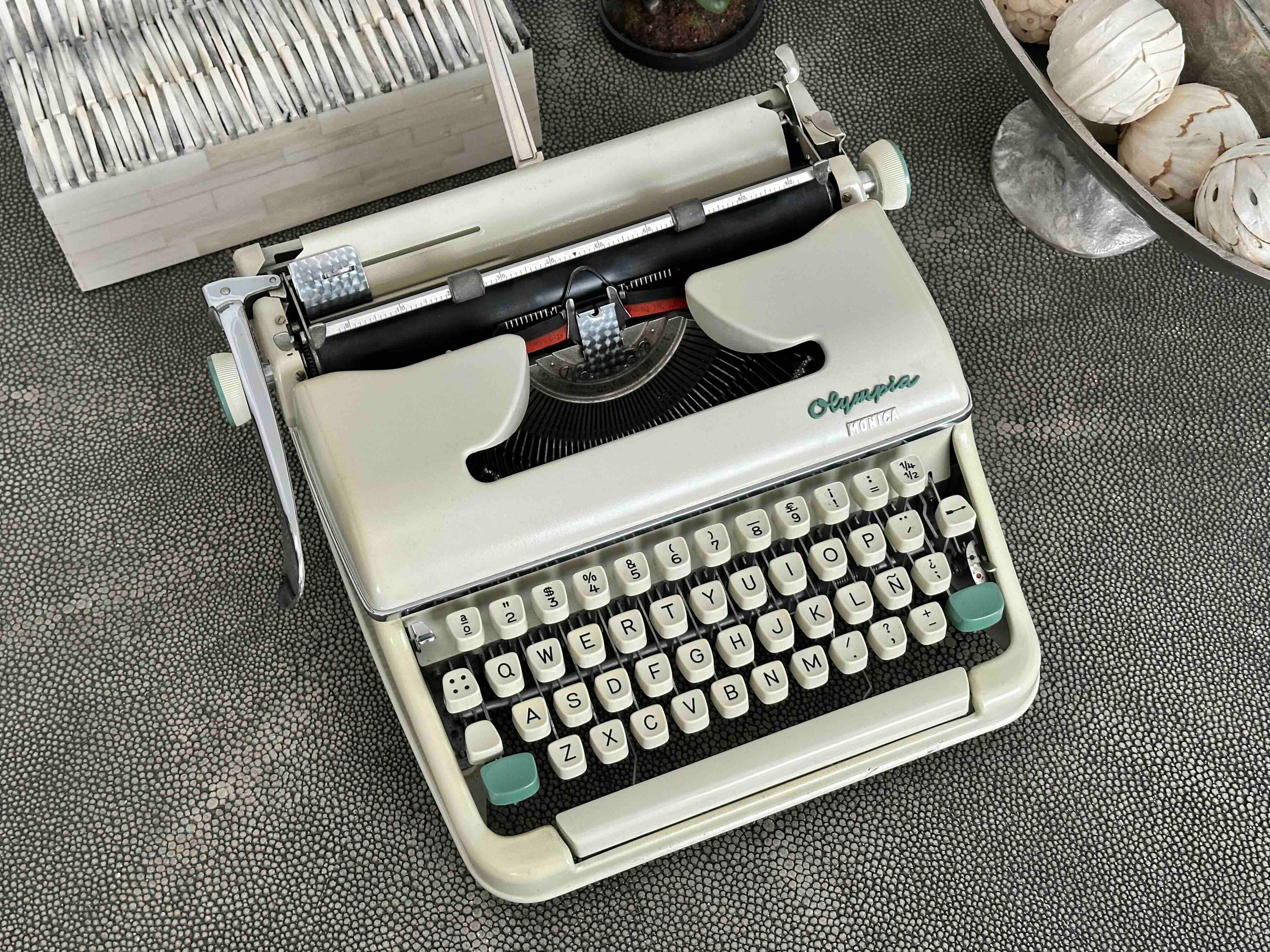 Olympia Monica Typewriter with Qwerty Layout, 1963, Pearl Body with Green Keys, Fully Functional