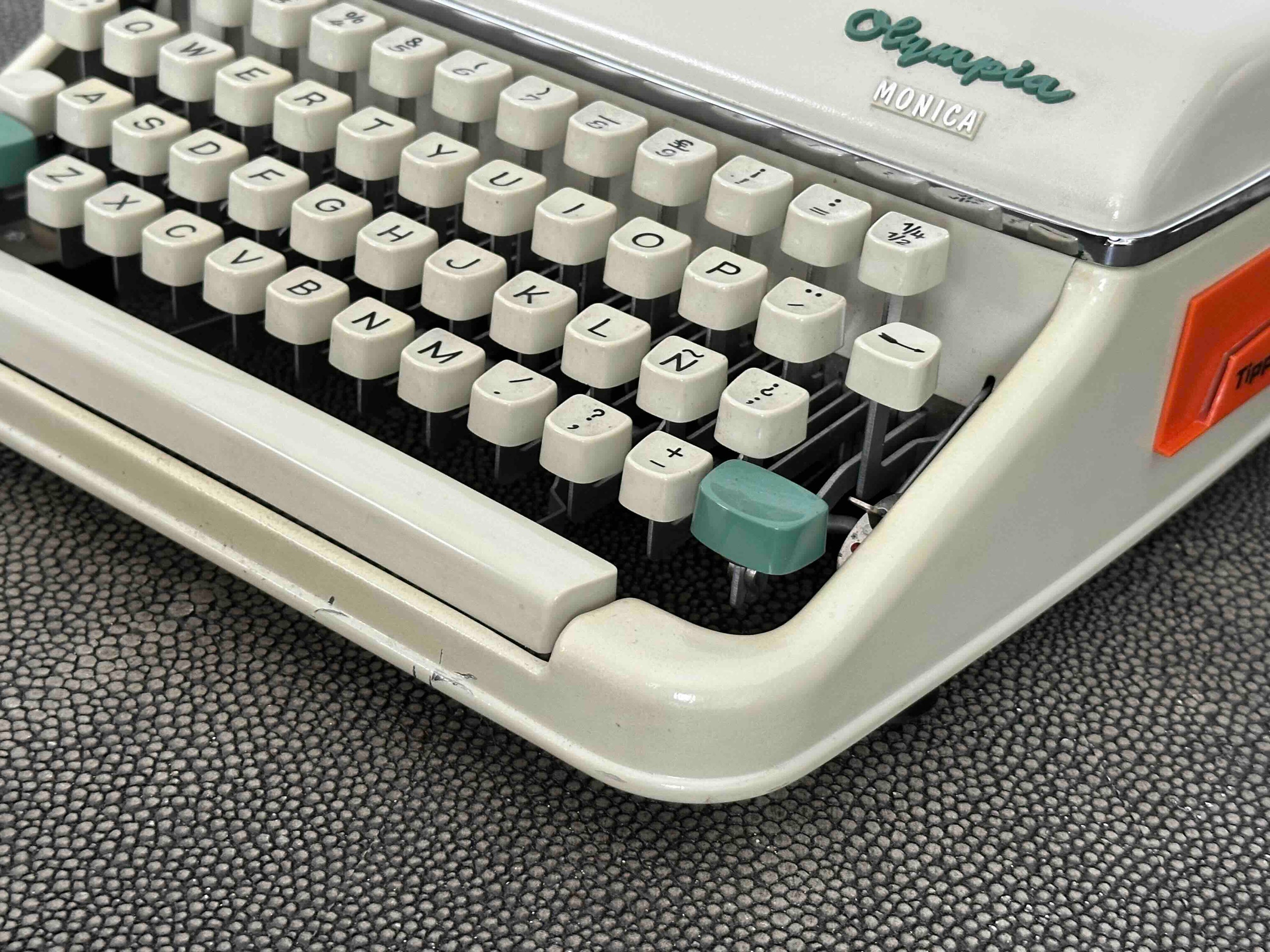 Olympia Monica Typewriter with Qwerty Layout, 1963, Pearl Body with Green Keys, Fully Functional