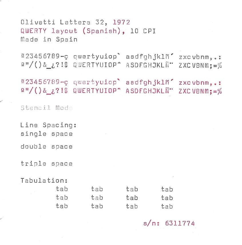 RARE Olivetti Lettera 32 Typewriter with Sans Serif Cubic Font and Qwerty Layout, 1972, Fully Functional