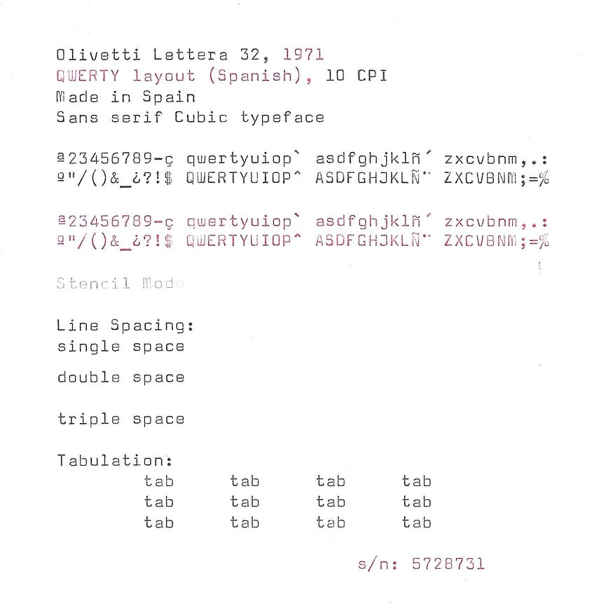 RARE Olivetti Lettera 32 Typewriter with Sans Serif Cubic Font and Qwerty Layout, 1971, Fully Functional (Copy)