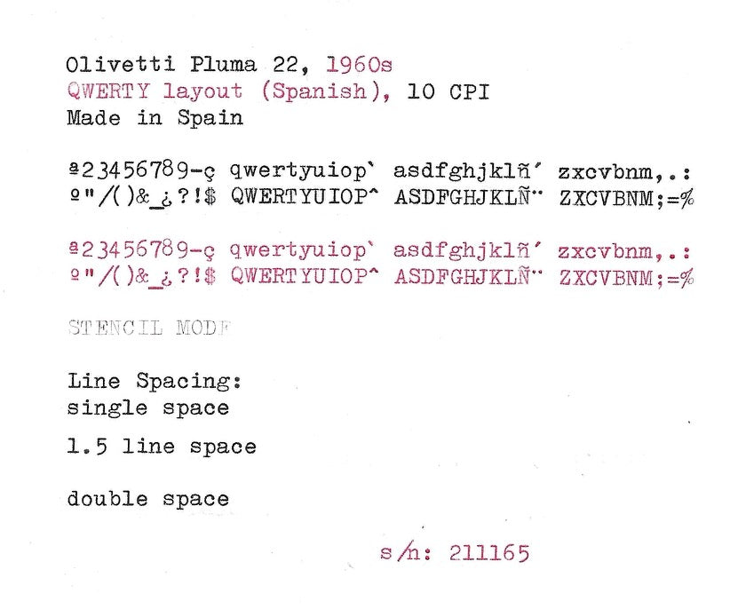 RARE Olivetti Pluma 22 / Lettera 22 in Original Pink, Qwerty, 1960s, Fully Functional