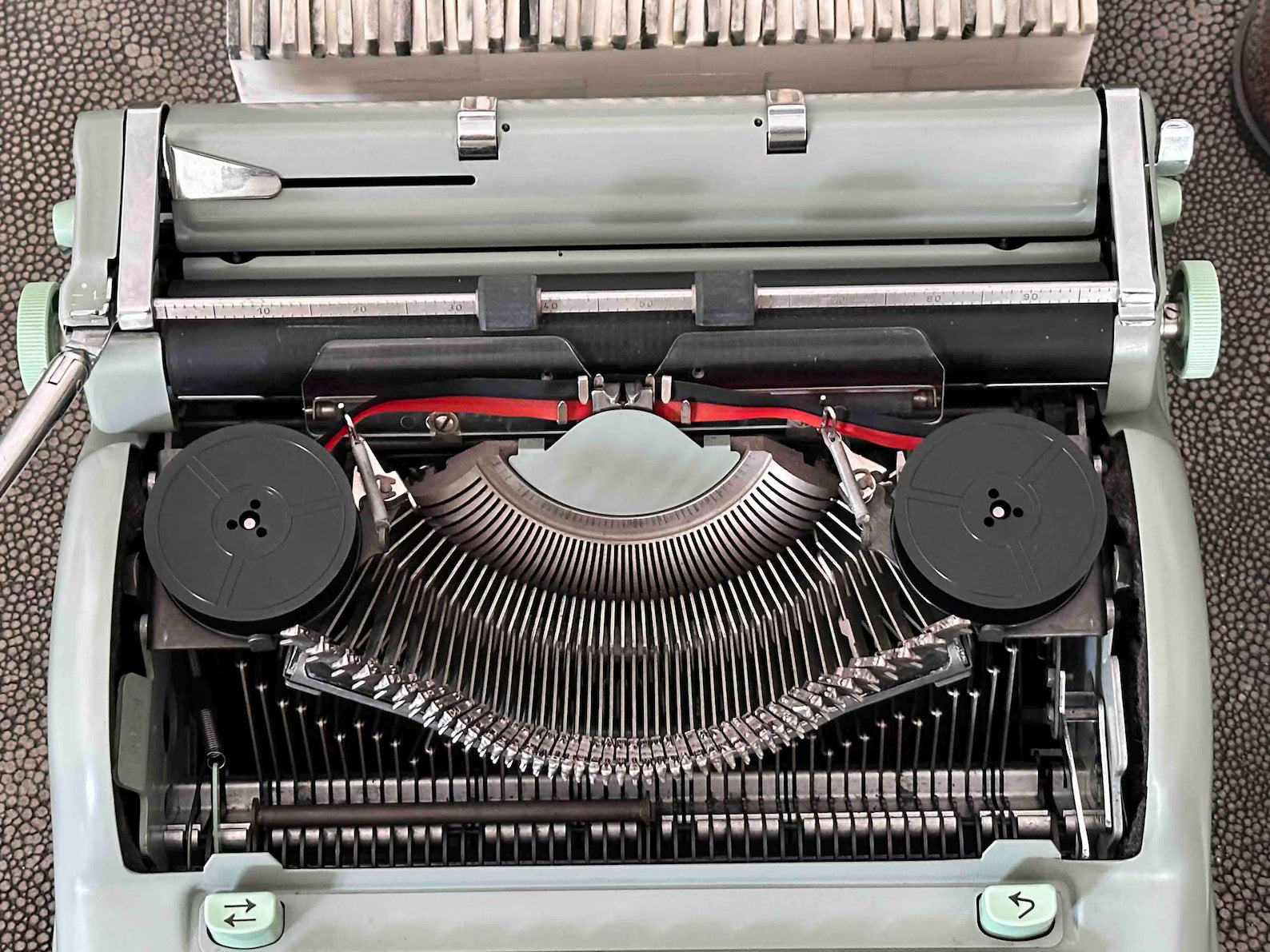 Hermes Media 3 Typewriter with Techno Pica Font, Azerty Layout, 1965, Made in Switzerland