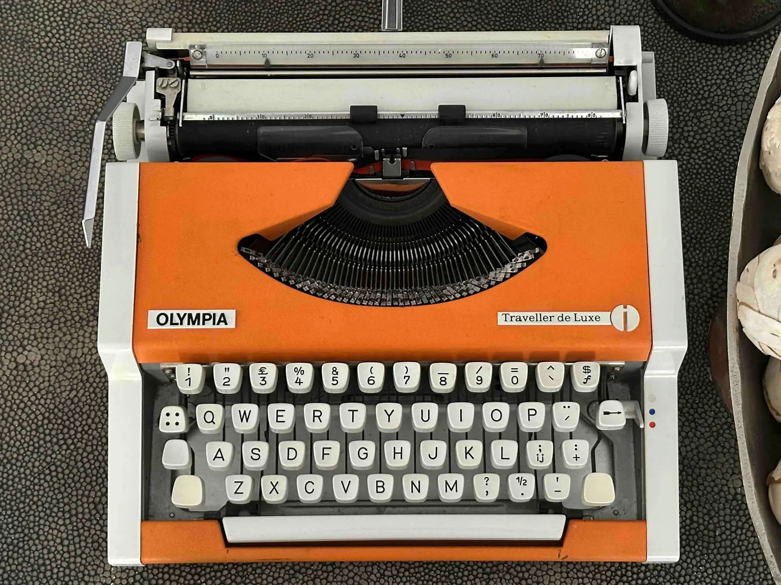 Olympia Traveller de Luxe Typewriter with Qwerty Layout, 1977, Orange, Fully Functional