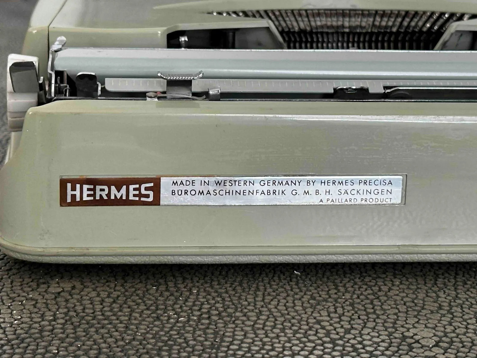 Hermes Baby Typewriter with Azerty Layout and Techno Pica Font, 1970, Fully Functional